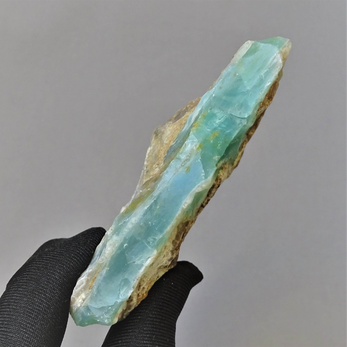 Andean blue opal - 97,2g, Peru