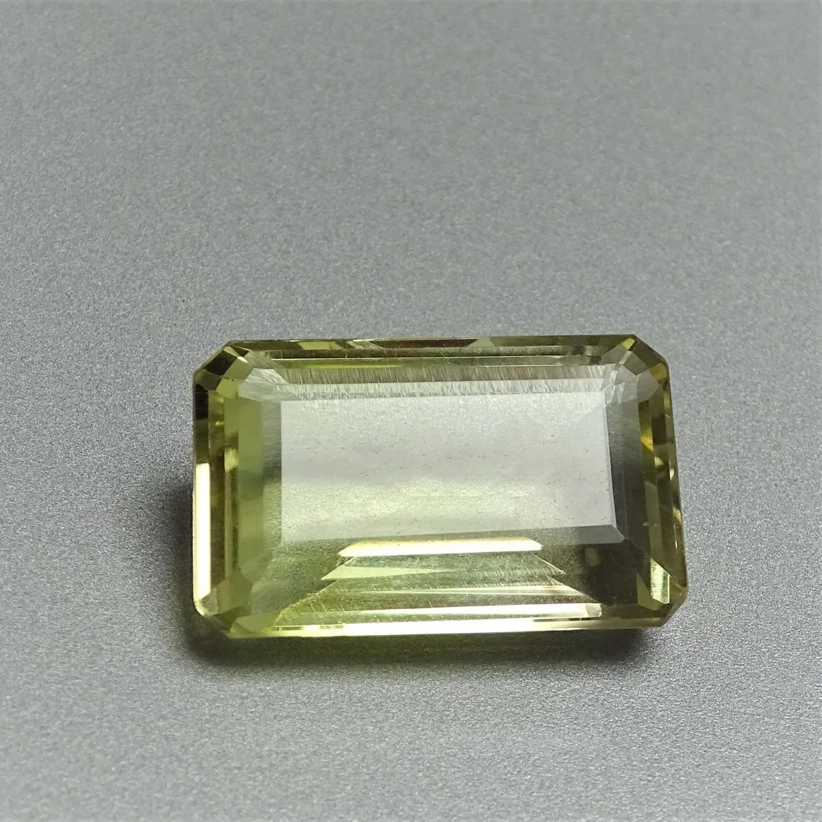 Citrine cut 33,29 ct, Sri Lanka