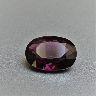 Spinell - 2,85 ct, Sri...