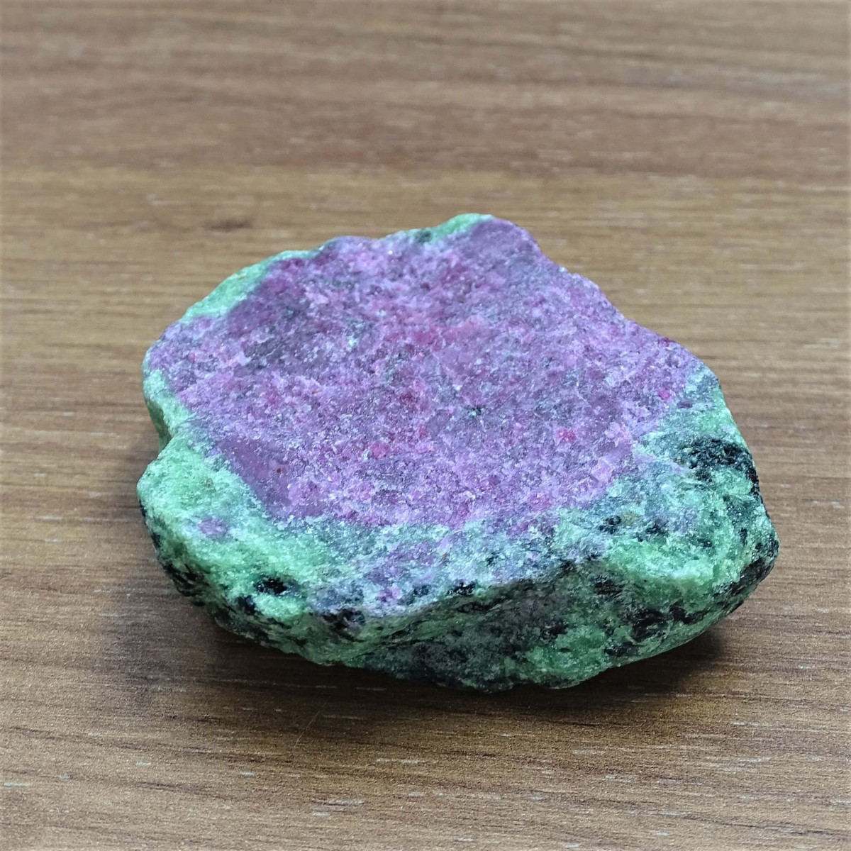 Ruby in zoisite 151g, Tanzania top quality
