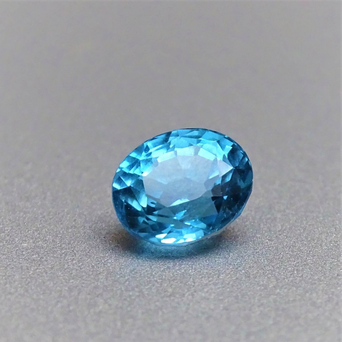 Topaz blue 2,93 ct, Sri Lanka