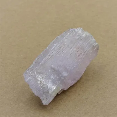 Kunzite 27,4g, Afghanistan