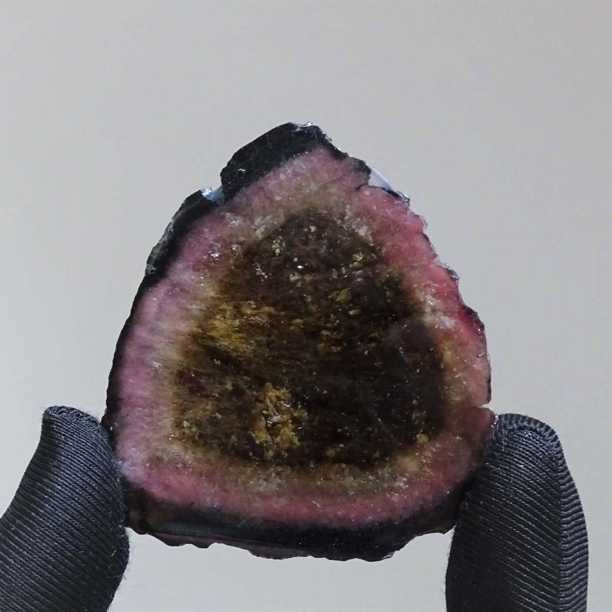 Tourmaline natural polished plate 22,4g, Brazil