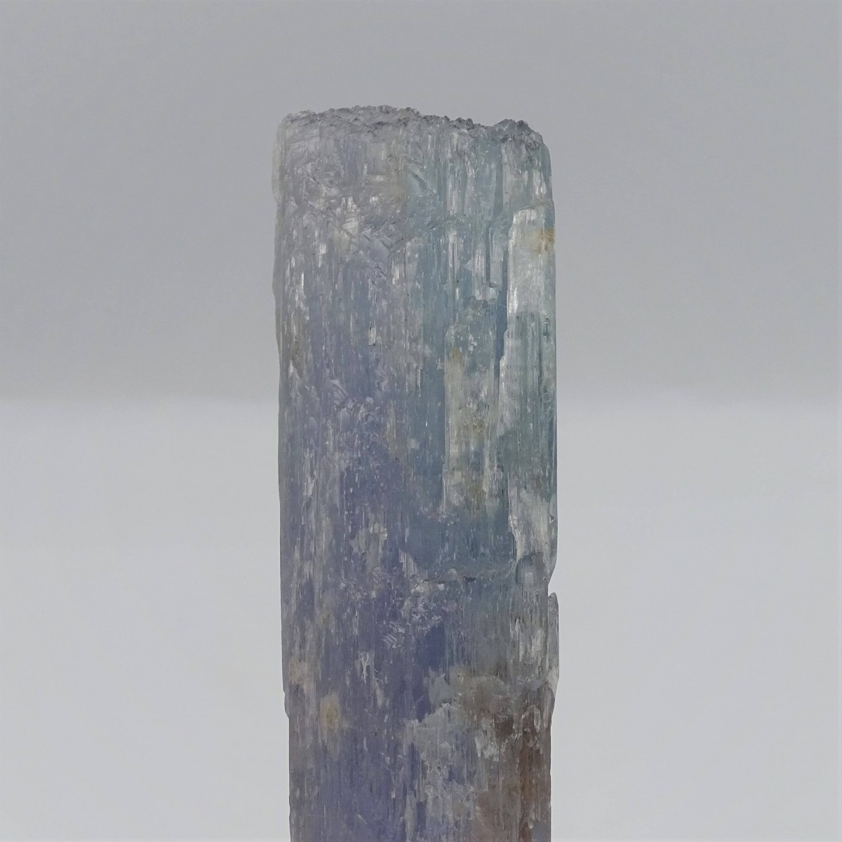 Kunzit natürlich, sehr seltene Kristallfarbe, 632g, Afghanistan