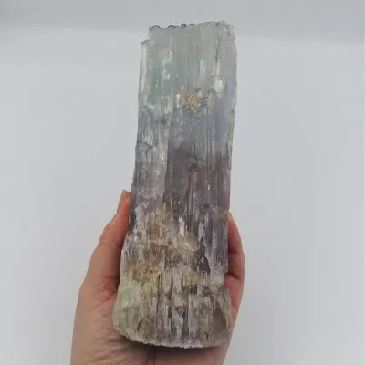 Kunzit natürlich, sehr seltene Kristallfarbe, 632g, Afghanistan