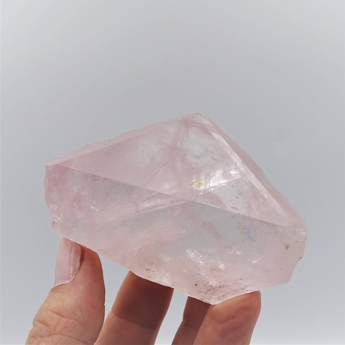 Morganite natural crystal in top quality 121.9g, Afghanistan