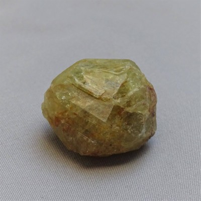 Garnet grosular lemon crystal 71,9g, Mali