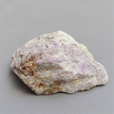 Hackmanit surový minerál 206g, Afganistán