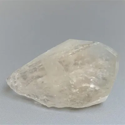 Topaz natural crystal 105.2g, Pakistan