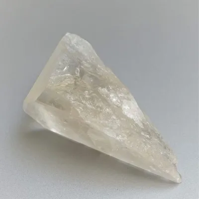 Topaz natural crystal 105.2g, Pakistan