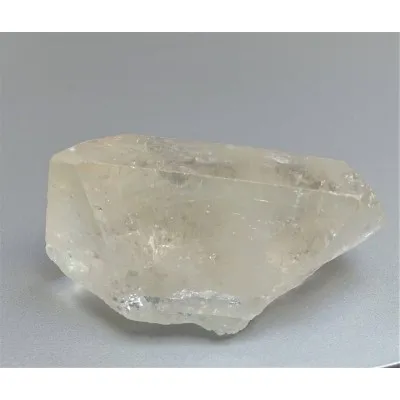 Topaz natural crystal 128,9g, Pakistan