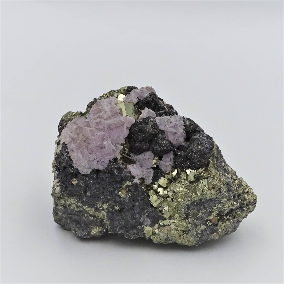 Fluorit kombinace s pyritem 115g, Peru