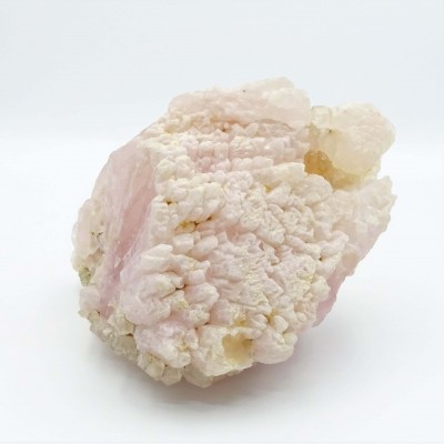 Rose quartz crystal 665g, Brazil
