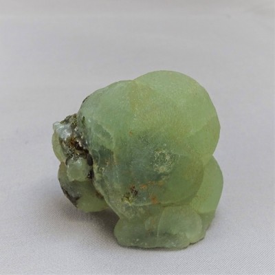 Prehnite natural mineral 150.9g, Mali