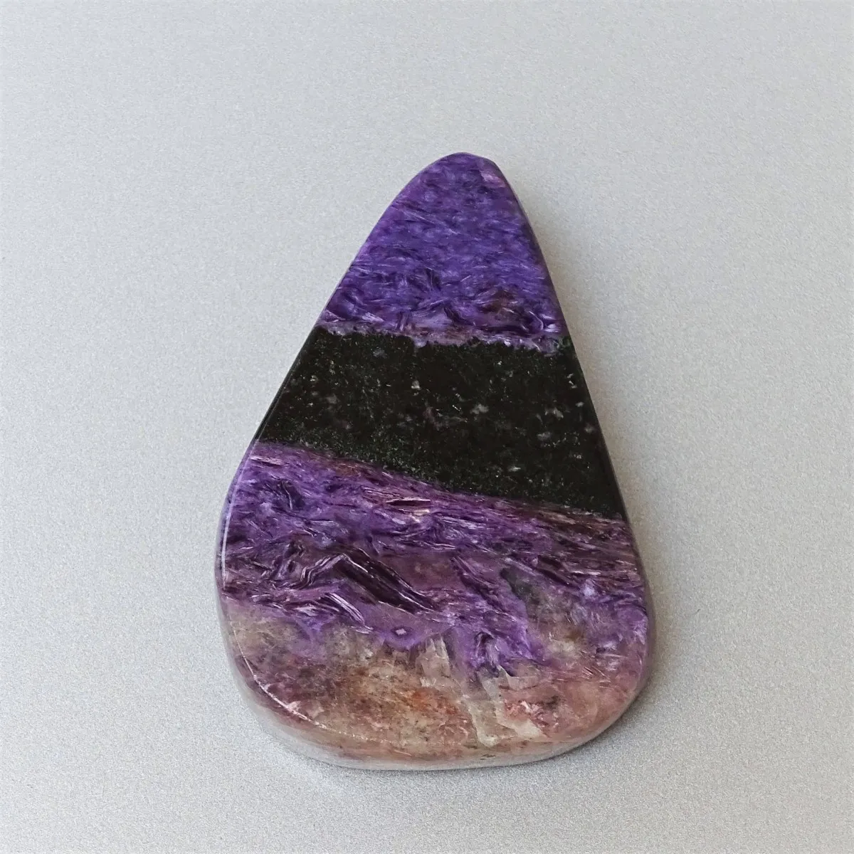 Charoit / Charoit polished plate 42.2g, Russia