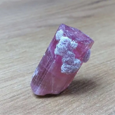 Tourmaline Elbait natural crystal 42.4g, USA