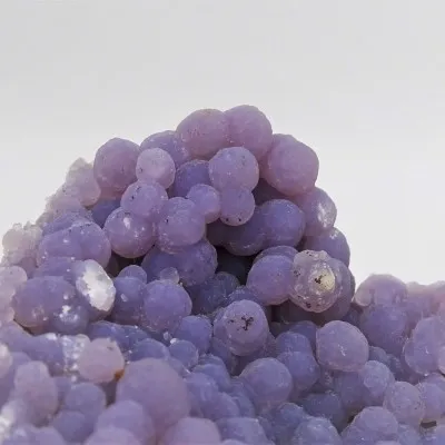 Grape chalcedony 239g, Indonesia