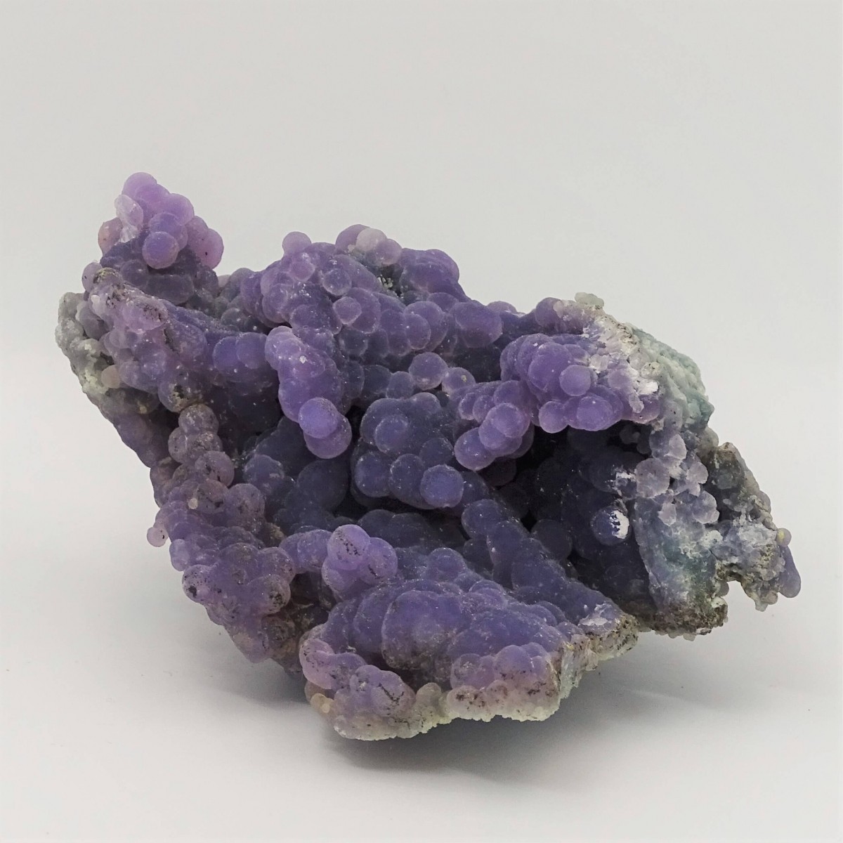 Grape chalcedony 254g, Indonesia