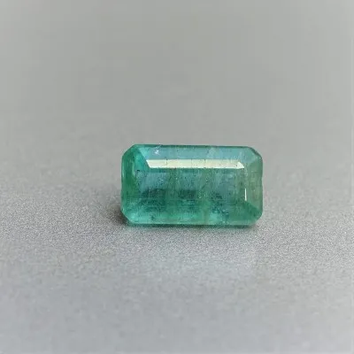 Smaragd im Naturschliff 2,35ct, Sambia