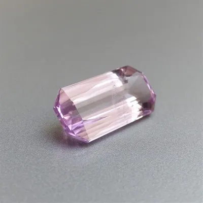 Naturgeschliffener Kunzit in Top-Qualität 16,16ct, Afghanistan