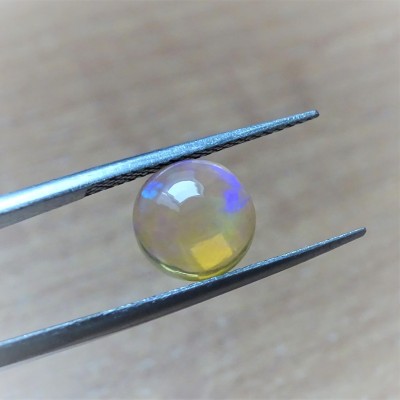 Äthiopischer Opal Cabochon 2,43ct, Äthiopien