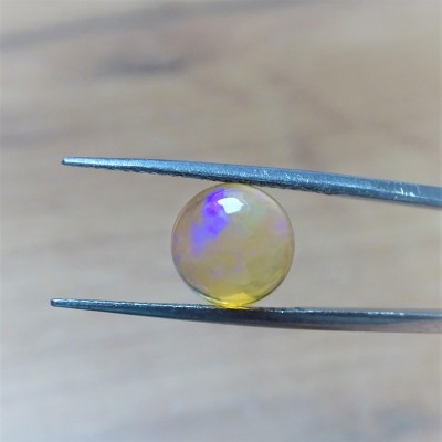 Äthiopischer Opal Cabochon 2,43ct, Äthiopien