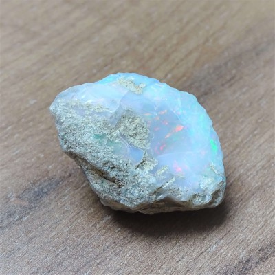 Ethiopian opal natural 19.8g, Ethiopia