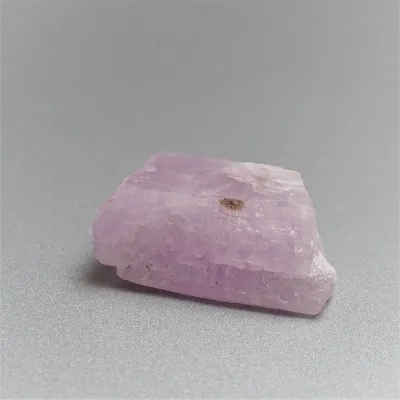 Kunzit natürlicher Kristall 15,6g, Afghanistan