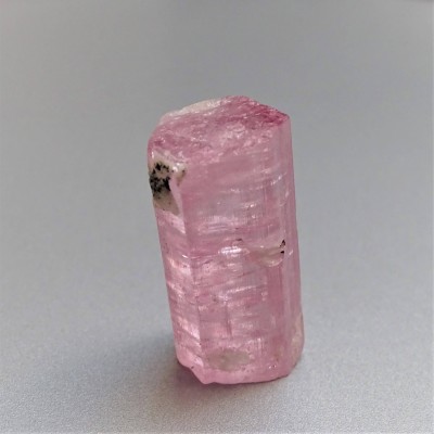 Turmalín růžový přírodní krystal 15,7g, Afganistán