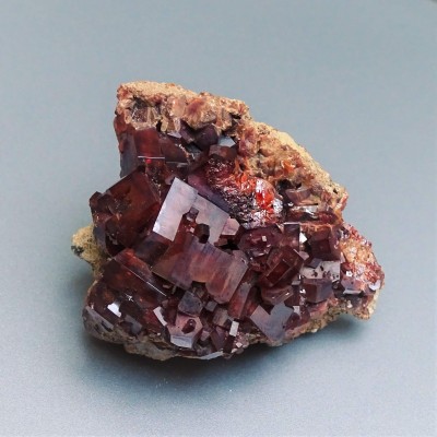 Vanadinite mineral 193g, Morocco