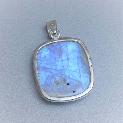 Moonstone pendant in silver 20.3g, top quality