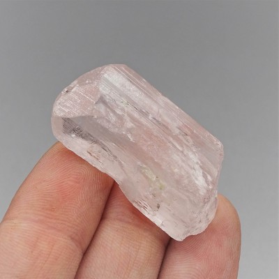 Danburite natural crystal 11.8g, Mexico