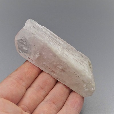 Danburite natural crystal 62.4g, Mexico