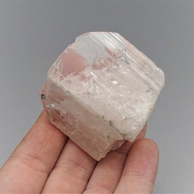 Danburite natural crystal 71.3g, Mexico