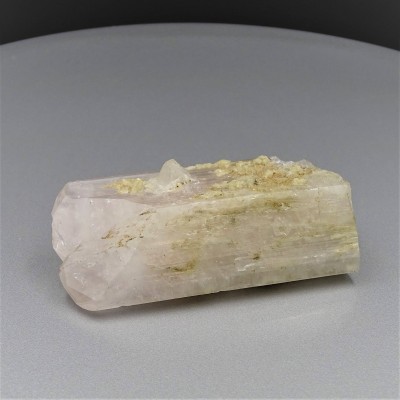 Danburite natural crystal 118.4g, Mexico