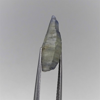 Sapphire raw crystal 6ct Sri Lanka