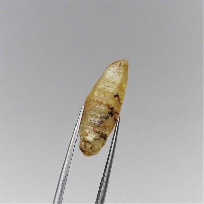 Sapphire raw crystal 16.87ct Sri Lanka