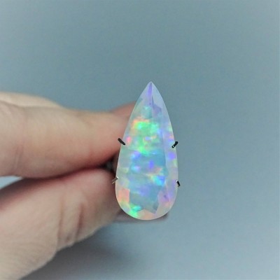 Äthiopischer Opal Cabochon 6,70ct, Äthiopien