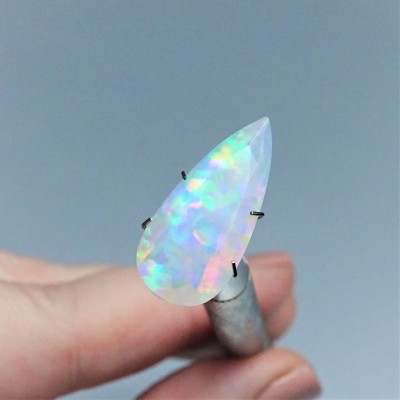 Äthiopischer Opal Cabochon 6,70ct, Äthiopien