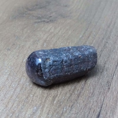 Sapphire with ruby raw crystal 57.5g, India