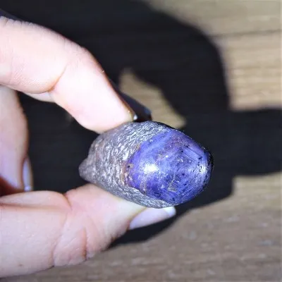 Sapphire with ruby raw crystal 59g, India