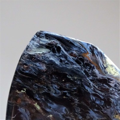 Pietersit poliertes natürliches Mineral 98,3g, Namibia