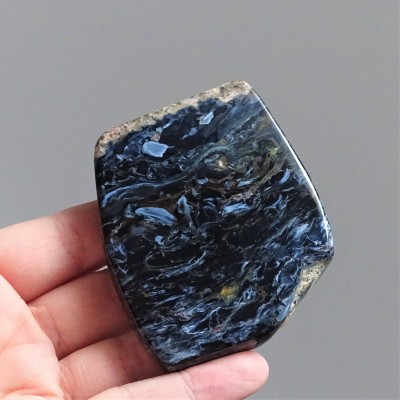 Pietersit polished natural mineral 98,3g, Namibia