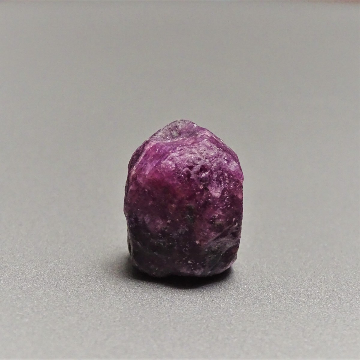 Ruby corundum raw 45ct, Mali