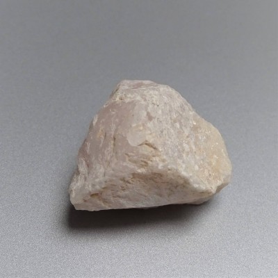 Pollucit vzácný sbírkový minerál 46,7g, Afganistán
