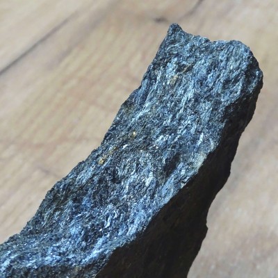 Nuummit surový minerál 338g, Grónsko
