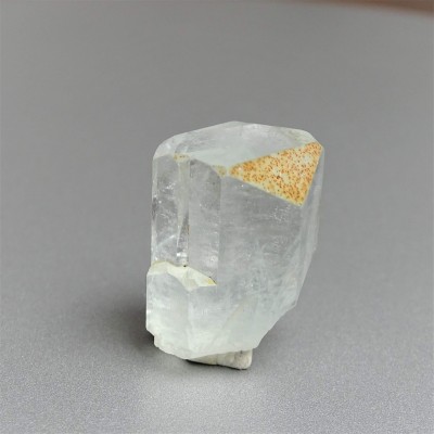 Akvamarín přírodní krystal 10,4g, Pakistán