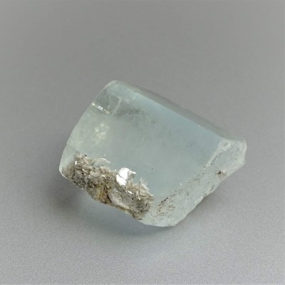 Akvamarín přírodní krystal 44,7g, Pakistán