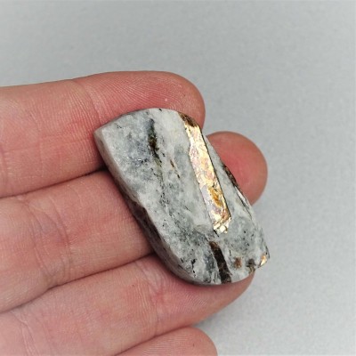 Astrophyllit-Cabochon, natürliches, unpoliertes Mineral 8,3g, Russland