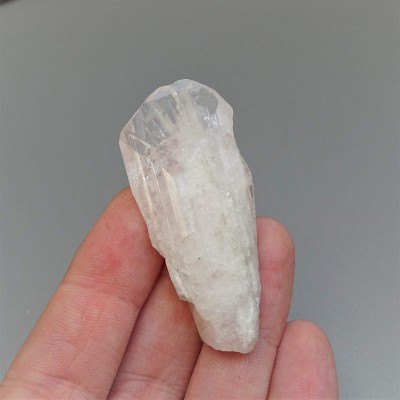 Danburite natural crystal 17.5g, Mexico